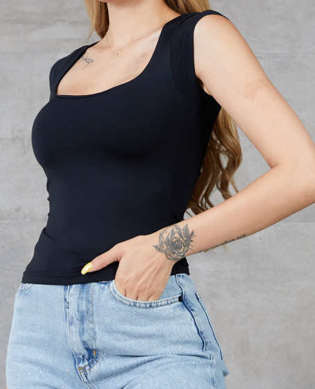 Kadın U Yaka Kısa Kol Likralı Body Kadın U Yaka Kısa Kol Likralı Body