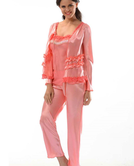 Nar Çiçeği Saten Pijama Takımı Nar Çiçeği Saten Pijama Takımı