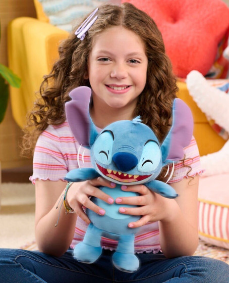 TTC35000 Stitch Kıkırdayan Peluş