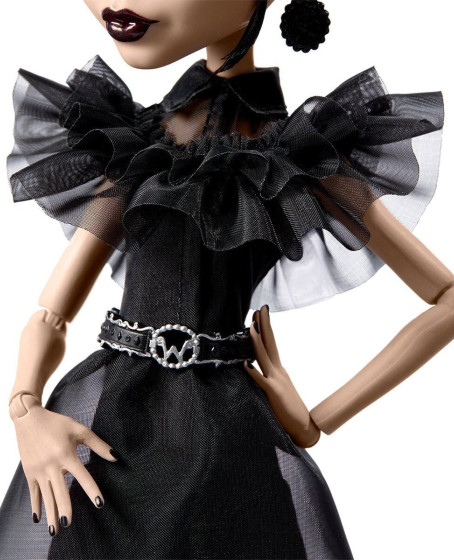 HXJ03 Monster High Wednesday Balo Elbiseli Bebek