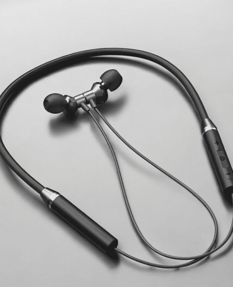 Kablolu Bluetooth Kulaklık Boyun Bantlı ANC Özelliği Yüksek Ses Kaliteli 100 saat