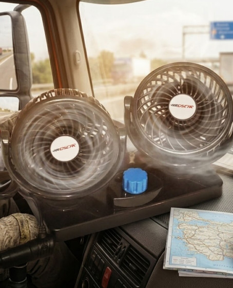 12V Oto Fan Çakmaklık Girişli Ayarlanabilir Başlıklı Araç Vantilatörü