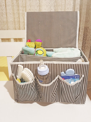 Bebek Beşik Başucu Düzenleyici Kapaklı 5 Bölmeli Organizer