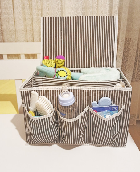 Bebek Beşik Başucu Düzenleyici Kapaklı 5 Bölmeli Organizer Bebek Beşik Başucu Düzenleyici Kapaklı 5 Bölmeli Organizer