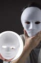 Beyaz Renk Boyanabilir Anonim Tam Yüz Cosplay Maske 24x18 cm