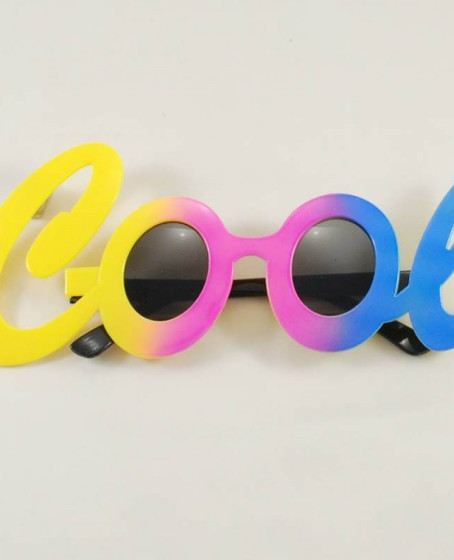 Cool Yazılı Rengarenk Parti Gözlüğü 21x8 cm Cool Yazılı Rengarenk Parti Gözlüğü 21x8 cm