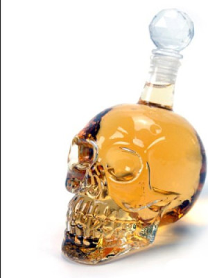 Crystal Head Kuru Kafa Cam Şişe 350 ml Crystal Head Kuru Kafa Cam Şişe 350 ml