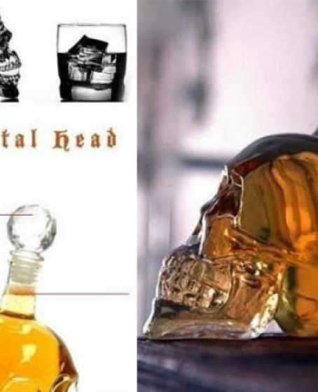 Crystal Head Kuru Kafa Cam Şişe 350 ml Crystal Head Kuru Kafa Cam Şişe 350 ml