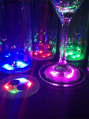 Işıklı Yapışkanlı Bardak Altı Aparatı Ledli 3 Modlu 6 cm Çap 1 Adet