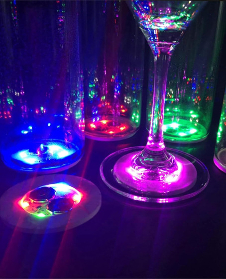 Işıklı Yapışkanlı Bardak Altı Aparatı Ledli 3 Modlu 6 cm Çap 1 Adet