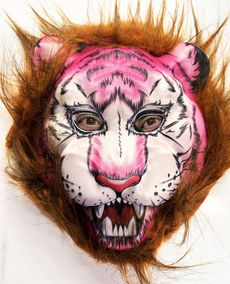 Kahverengi Saçlı Pembe Yüz Kurt Maske Kaplan Maske Mega Peluş 26 No Kahverengi Saçlı Pembe Yüz Kurt Maske Kaplan Maske Mega Peluş 26 No
