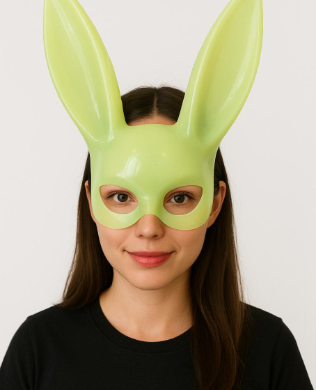 Karanlıkta Parlayan Fosforlu Tavşan Maskesi – Glow Bunny Masquerade Maske (32x22 cm)
