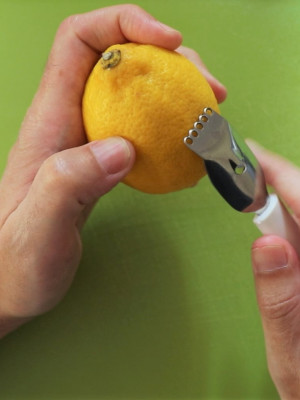 Limon Soyacağı - Ev Limonatası İçin Limon Sıyırıcı Limon Soyacağı - Ev Limonatası İçin Limon Sıyırıcı