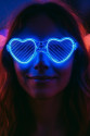 Mavi LED Işıklı Kalp Gözlük – 3 Modlu Parti & Glow Gözlüğü
