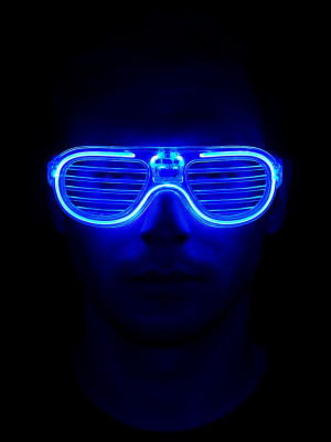 Mavi Led Işıklı Parti Gözlüğü - Neon Glow Şerit Gözlük 3 Modlu Mavi Led Işıklı Parti Gözlüğü - Neon Glow Şerit Gözlük 3 Modlu