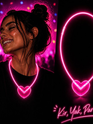 Neon Işıklı Fosforlu Kalp Parti Kolyesi Pembe Renk Neon Işıklı Fosforlu Kalp Parti Kolyesi Pembe Renk