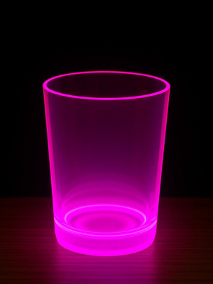 PartyGlow Neon Pembe Bardak 8.5 x 10.5 cm