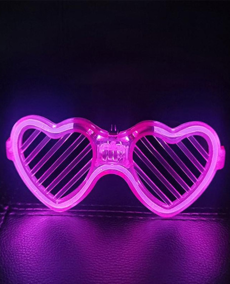 Pembe LED Işıklı Kalp Gözlük – 3 Modlu Parti & Glow Gözlüğü