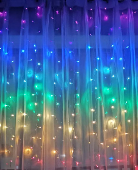 Perde Led 240 Ledli 8 Fonksiyonlu Dekor Lambası RGB Perde Led 240 Ledli 8 Fonksiyonlu Dekor Lambası RGB