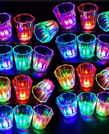 Renkli Led Parlayan Fiber Optik Glow Işıklı Bardak 5,5 x 5,5 cm 1 Adet