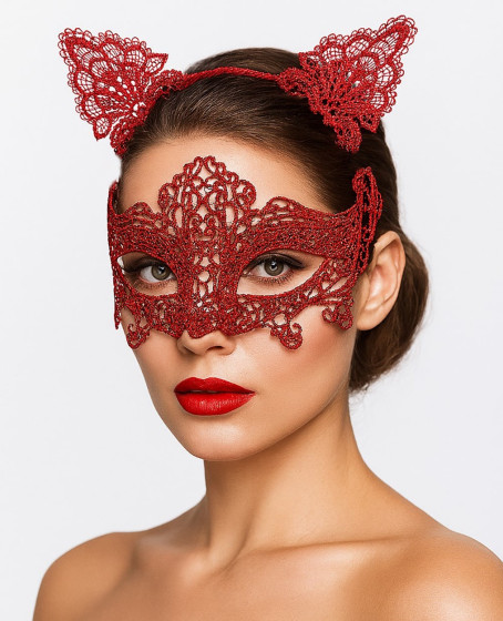 Romantik Kırmızı Dantel Maske Seti – Kedi Kulaklı Taç ve Maske 3 No Romantik Kırmızı Dantel Maske Seti – Kedi Kulaklı Taç ve Maske 3 No