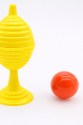 Sarı Renk Sihirli Kupa Top Kaybetme Oyunu 7 cm Sarı Renk Sihirli Kupa Top Kaybetme Oyunu 7 cm