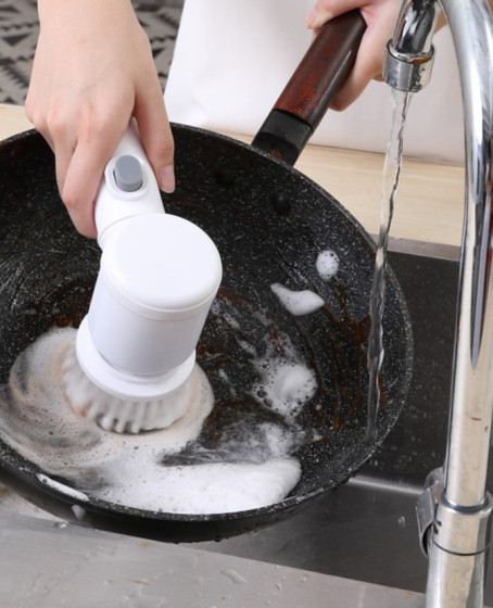 Magic Brush 5 in 1 Kablosuz Şarjlı Temizlik Fırçası | Çok Amaçlı Döner Başlıklı Elektrikli Banyo, Mutfak ve Fayans Temizleme Seti Magic Brush 5 in 1 Kablosuz Şarjlı Temizlik Fırçası | Çok Amaçlı Döner Başlıklı Elektrikli Banyo, Mutfak ve Fayans Temizleme Seti