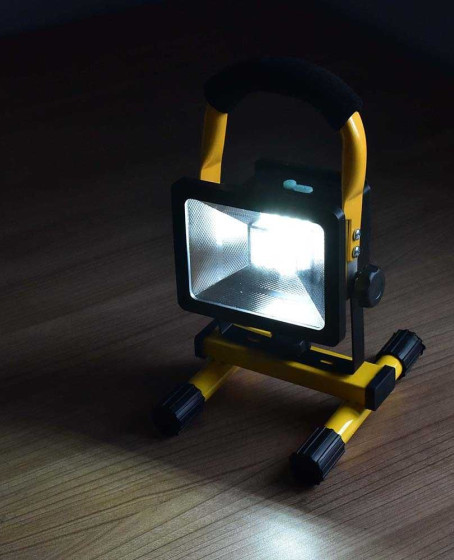 Şarjlı Spot Lamba Projektör Wt-329 Şarjlı Spot Lamba Projektör Wt-329