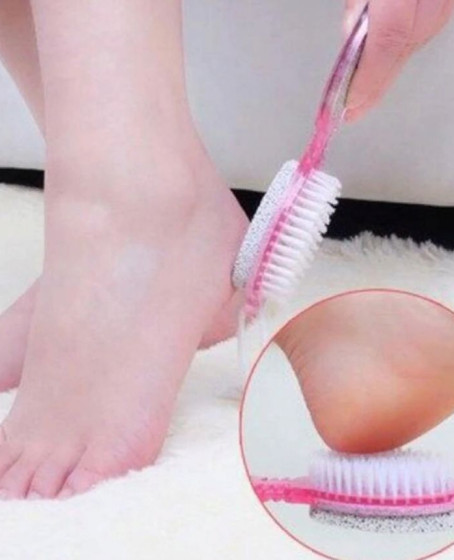Törpülü Fırçalı Topuk Taşı - 4in1