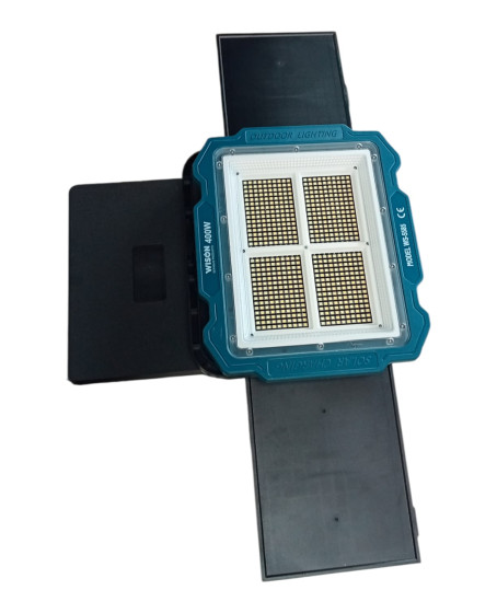 Wıson WS-5585 Çok Fonksiyonlu 3 Solar Panelli 400W Spot Aydınlatma