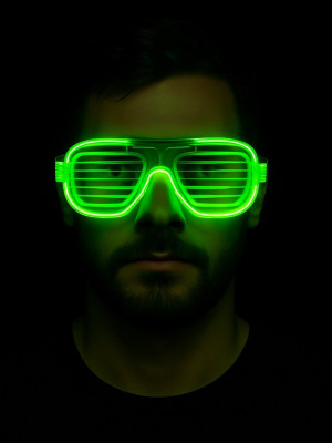 Yeşil LED Işıklı Parti Gözlüğü – Neon Glow Şerit Gözlük 3 Modlu Yeşil LED Işıklı Parti Gözlüğü – Neon Glow Şerit Gözlük 3 Modlu