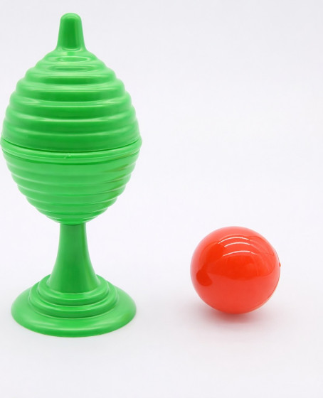 Yeşil Renk Sihirli Kupa Top Kaybetme Oyunu 7 cm