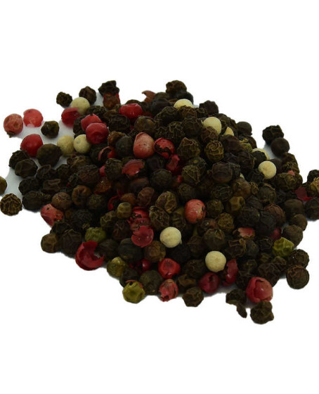 Saf Doğal Tane Kırmızı Yeşil Beyaz Karabiber Karışımı 100 Gr Paket Saf Doğal Tane Kırmızı Yeşil Beyaz Karabiber Karışımı 100 Gr Paket