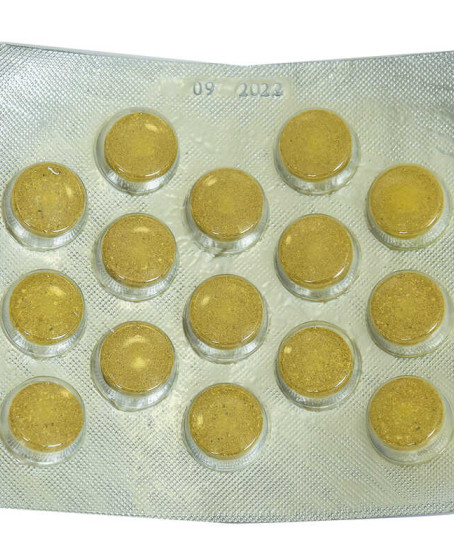 V-Pass Kara Mürverli Zerdeçallı Çinko ve C Vitaminli 1000 Mg X 30 Tablet V-Pass Kara Mürverli Zerdeçallı Çinko ve C Vitaminli 1000 Mg X 30 Tablet