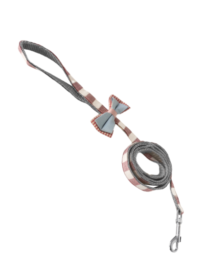 Köpek Göğüs Tasma Seti Ekose Desenli Papyonlu 1.5 cm*35-48 cm Kırmızı Köpek Göğüs Tasma Seti Ekose Desenli Papyonlu 1.5 cm*35-48 cm Kırmızı