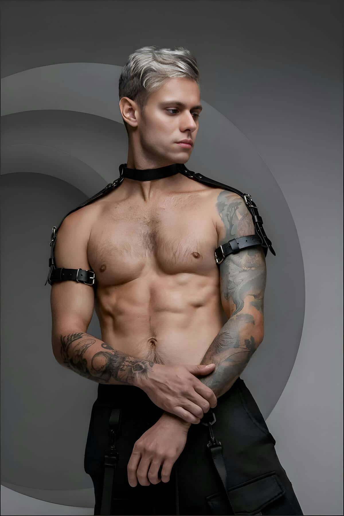 CLZ41 BoyunPazu ve Omuz Detaylı Şık Erkek Harness - Ürün Rengi:Siyah