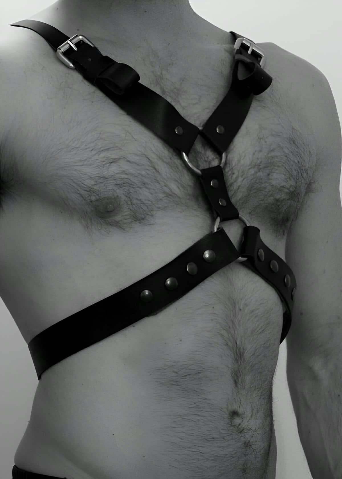 CLZ41 Çapraz Detaylı Erkek Göğüs Fantazi Giyim - Ürün Rengi:Siyah