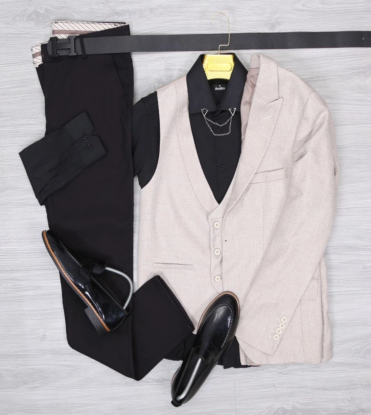 Takım Elbise Özel Kombin Krem Rengi-Siyah Gömlek Pantolon