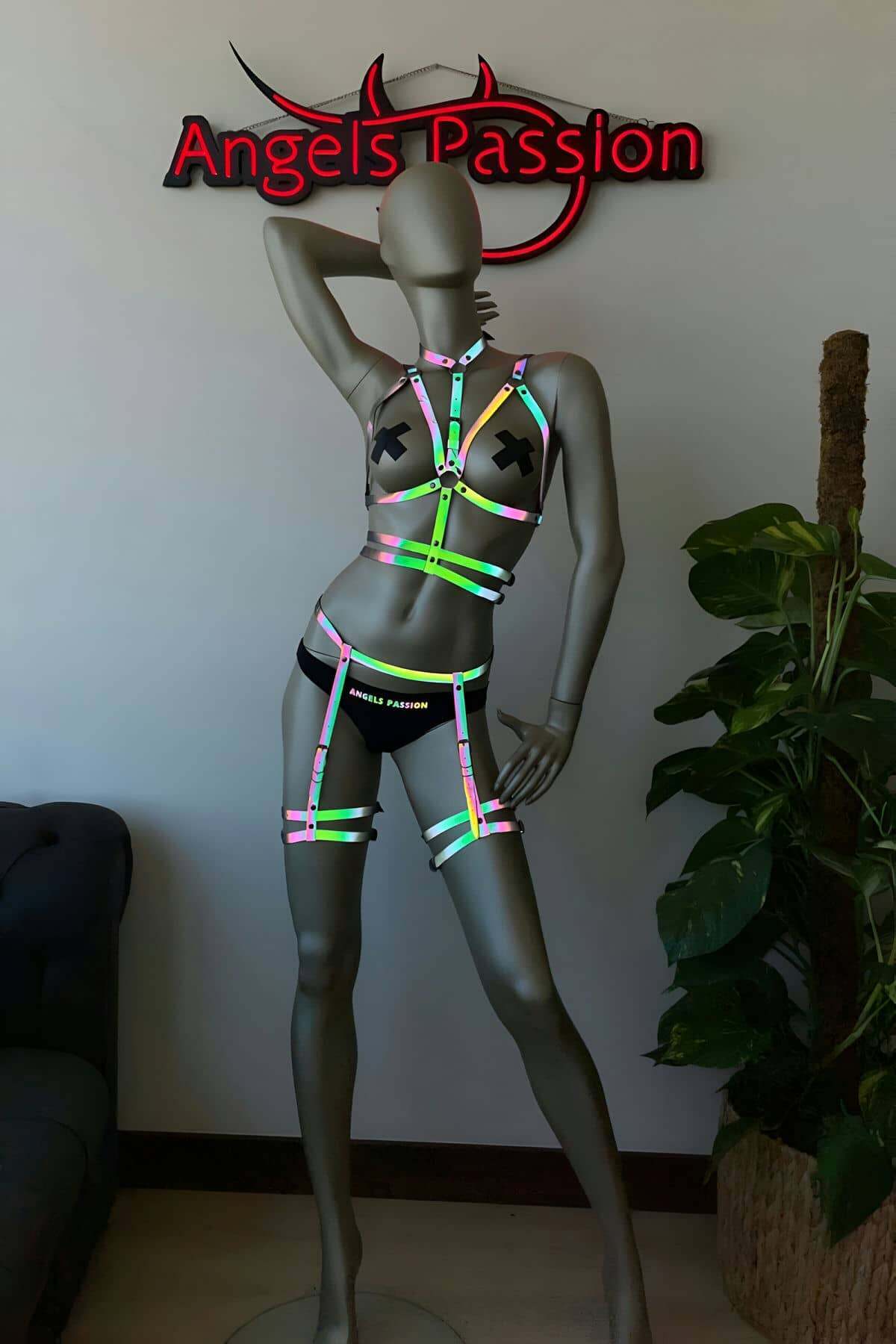 CLZ41 Deri İç Giyim Fantezi Reflektörlü Jartiyer Takım - Ürün Rengi:Rainbow Reflektör