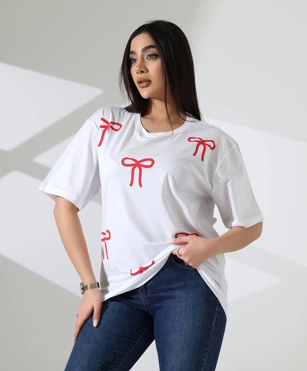 Kurdele baskılı tişört Kurdele baskılı tişört
