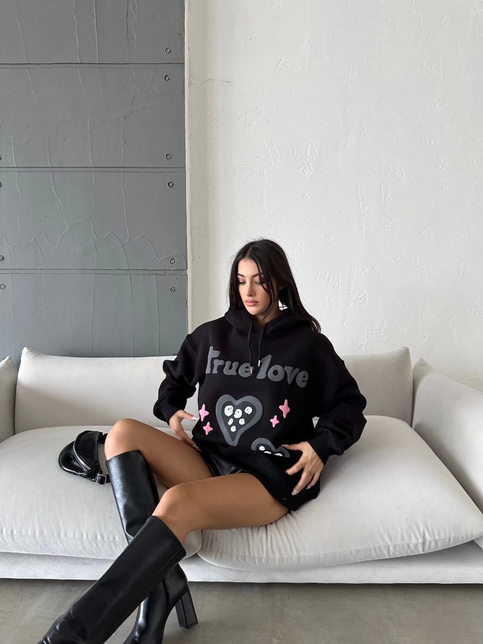 3 iplik şardonlu oversize true baskılı sweat siyah