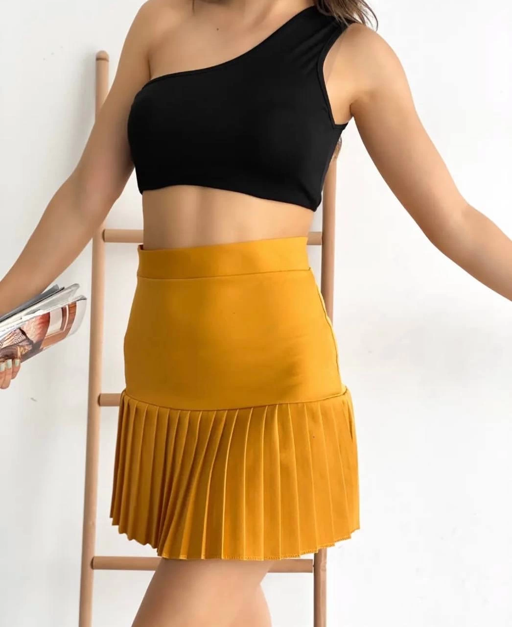 Altı pliseli mini etek hardal s24705 Altı pliseli mini etek hardal s24705