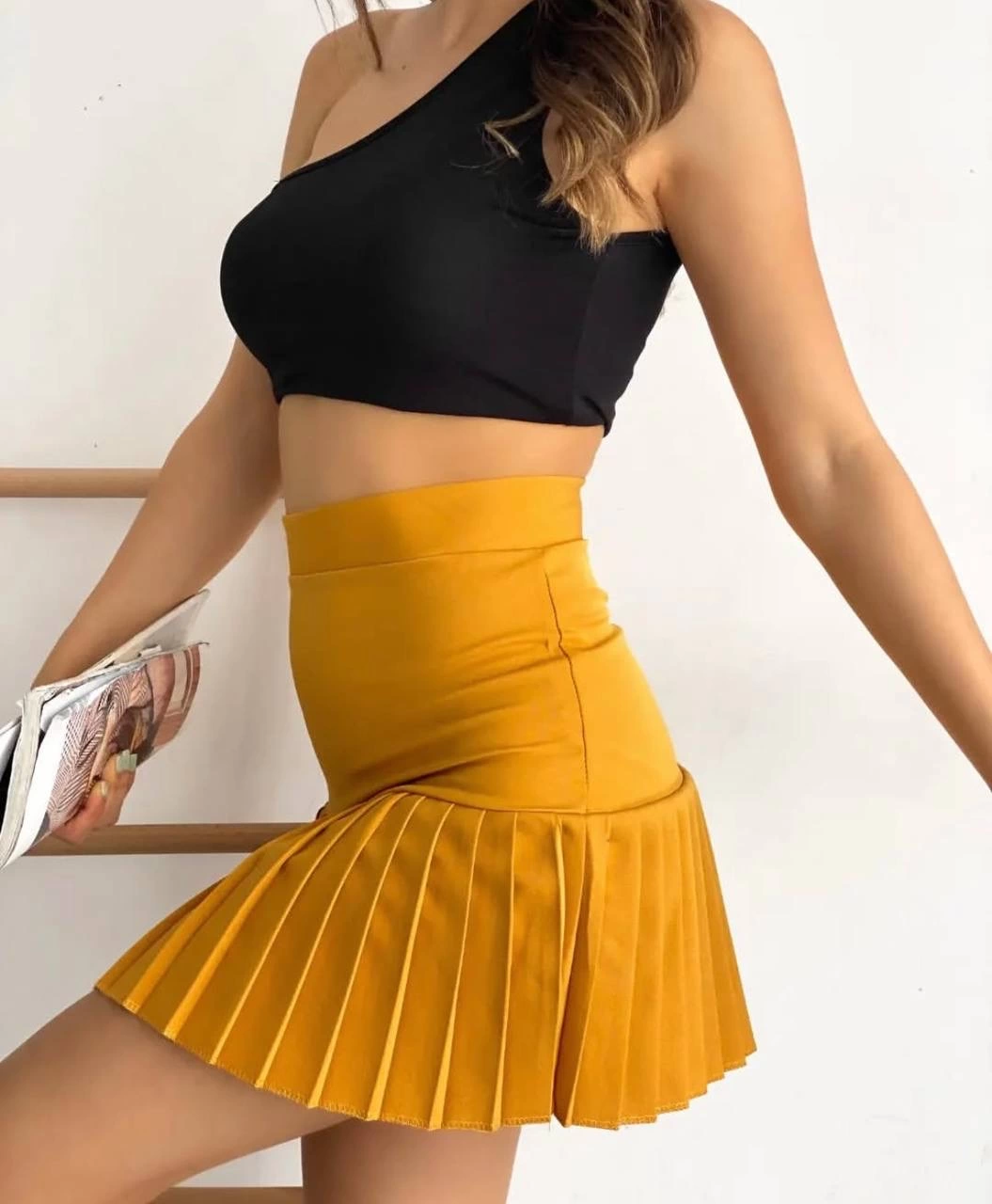 Altı pliseli mini etek hardal s24705 Altı pliseli mini etek hardal s24705