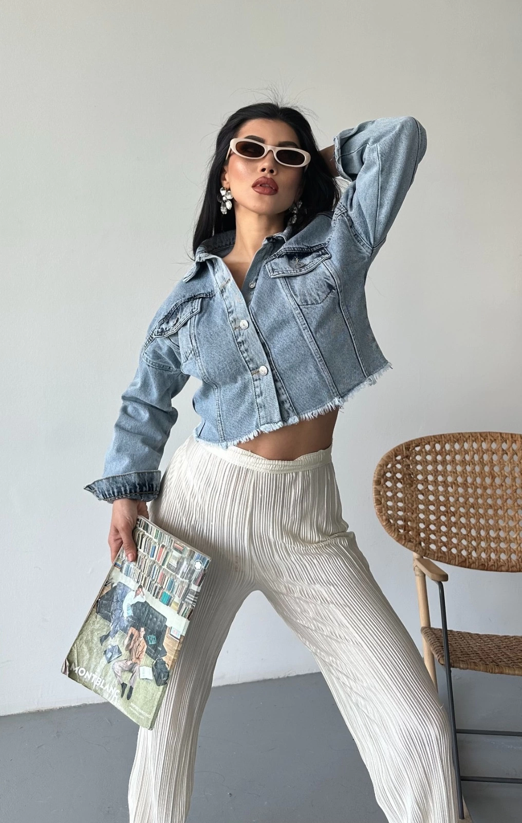 Çift kapaklı püsküllü crop buz mavi Çift kapaklı püsküllü crop buz mavi