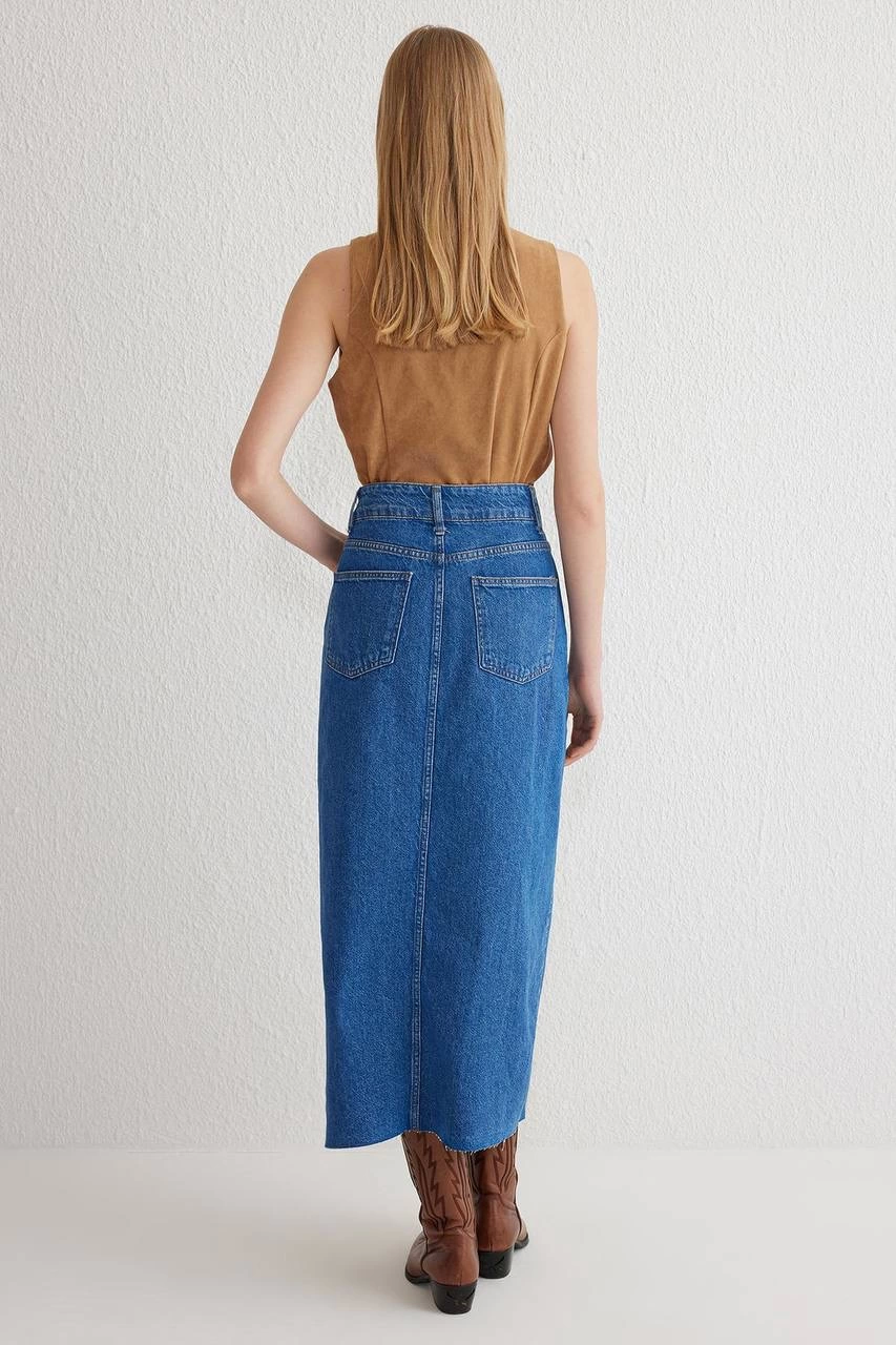 Çift yırtmaçlı jean etek s140 Çift yırtmaçlı jean etek s140