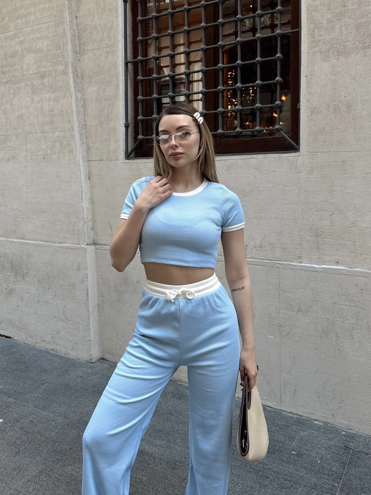 Crop pantolon biyeli takım mavi Crop pantolon biyeli takım mavi
