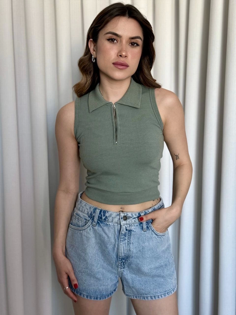 Kısa fermuarlı crop Kısa fermuarlı crop