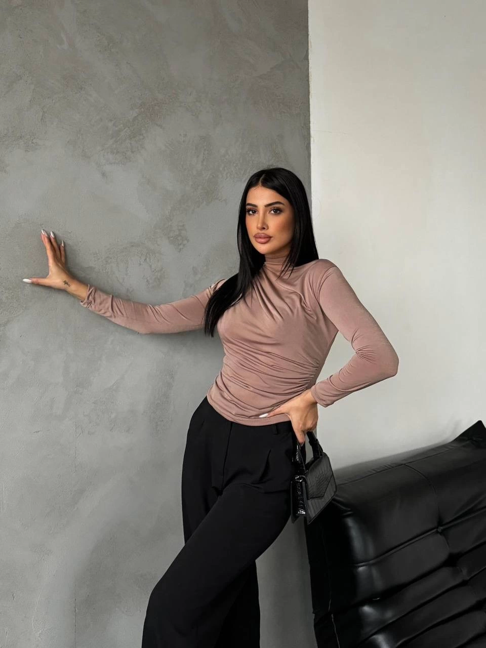 Yarım boğazlı bluz vizon