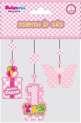 1 Yaş Temalı Asmalı İp Süs Pembe Renk 3 Lü Set 12x45 Cm