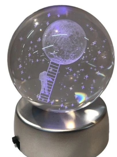 CLZ192 Merdiven Astronot Plastik Altlıklı Işıklı Cam Küre